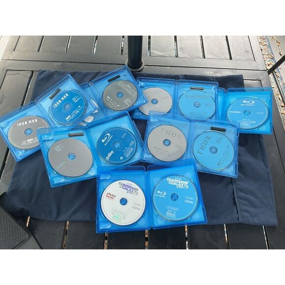 Marvel Blu Ray Movie Bundle - Picture 2 of 3